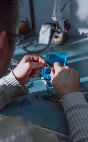 Técnico en reparación